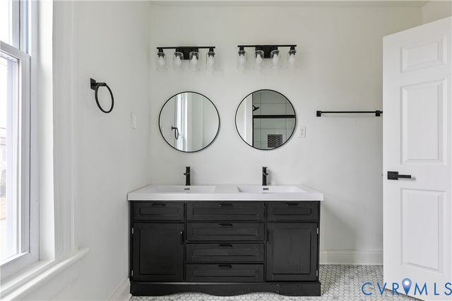 319 W 27th St, Richmond, VA 23225