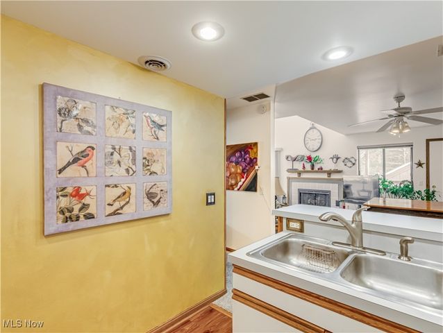 623 Meredith Lane, Cuyahoga Falls, OH 44223