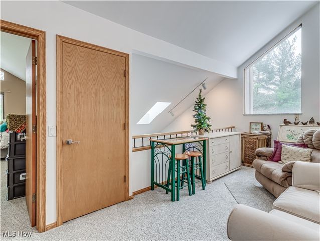 623 Meredith Lane, Cuyahoga Falls, OH 44223