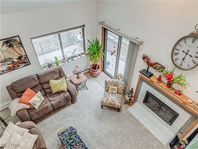 623 Meredith Lane, Cuyahoga Falls, OH 44223