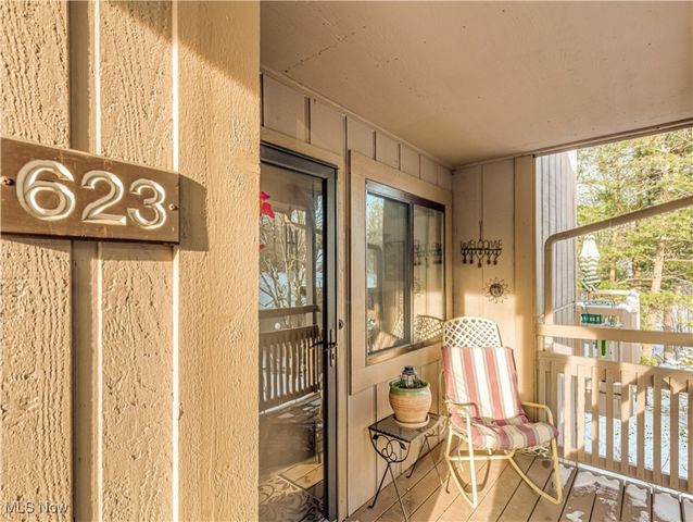 623 Meredith Lane, Cuyahoga Falls, OH 44223