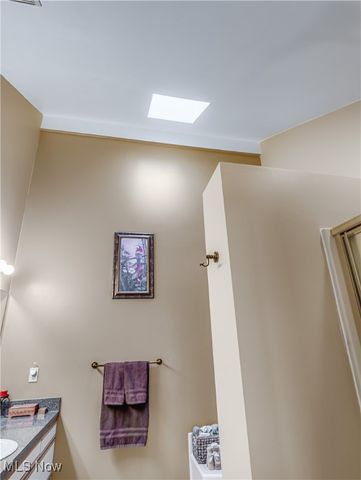 623 Meredith Lane, Cuyahoga Falls, OH 44223