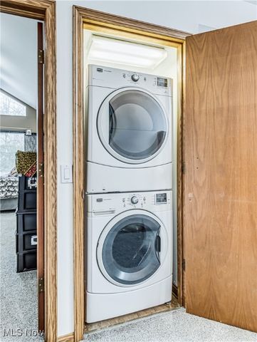 623 Meredith Lane, Cuyahoga Falls, OH 44223