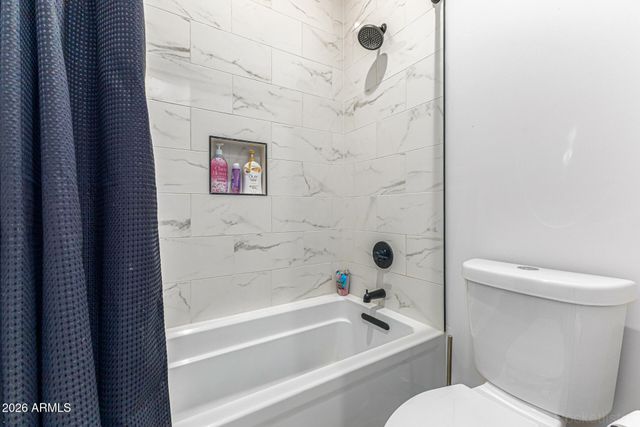 5628 E PONY TRACK Lane, San Tan Valley, AZ 85140