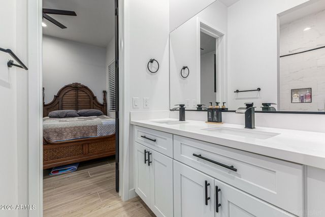 5628 E PONY TRACK Lane, San Tan Valley, AZ 85140