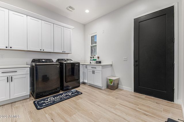 5628 E PONY TRACK Lane, San Tan Valley, AZ 85140