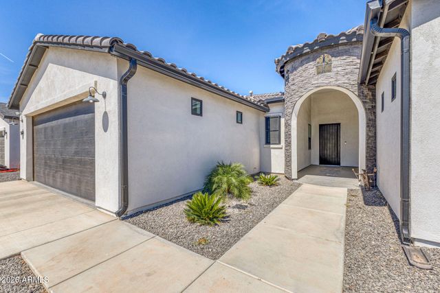 5628 E PONY TRACK Lane, San Tan Valley, AZ 85140