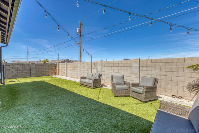 5628 E PONY TRACK Lane, San Tan Valley, AZ 85140