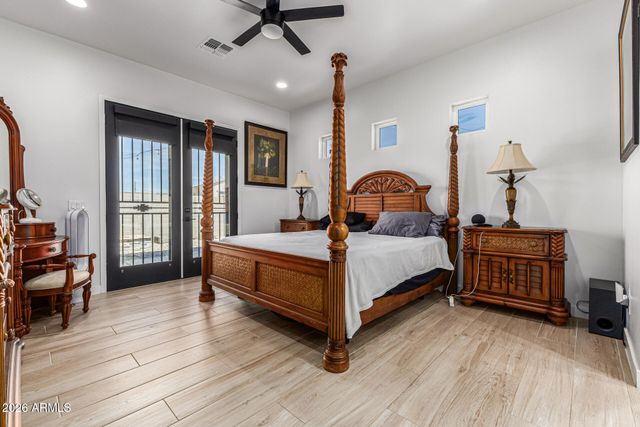 5628 E PONY TRACK Lane, San Tan Valley, AZ 85140