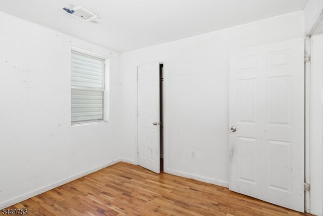 524 Mulberry St, Newark City, NJ 07114