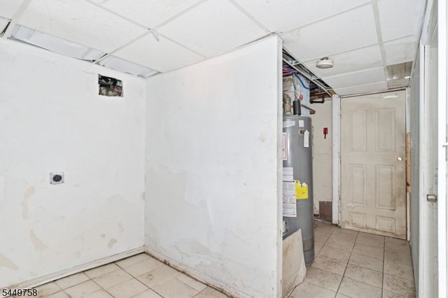 524 Mulberry St, Newark City, NJ 07114