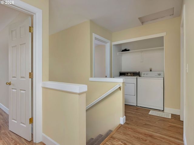 1709 Se CLINTON St, Portland, OR 97202