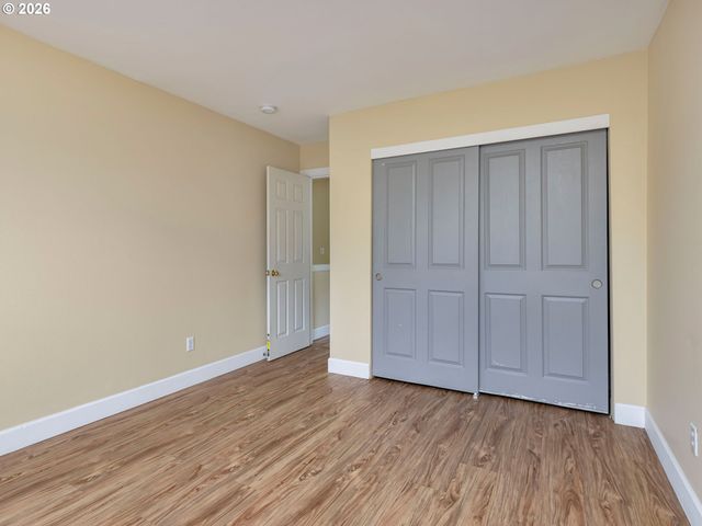 1709 Se CLINTON St, Portland, OR 97202