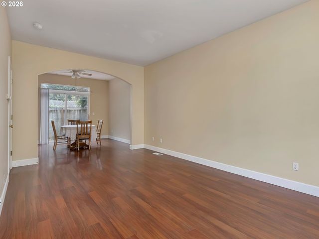 1709 Se CLINTON St, Portland, OR 97202