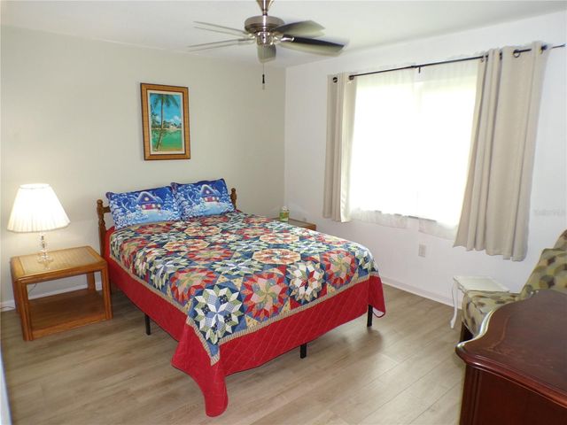 649 TAMIAMI TRAIL S 305, Venice, FL 34285