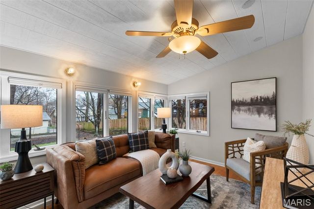 334 Marion Avenue, St Louis, MO 63119