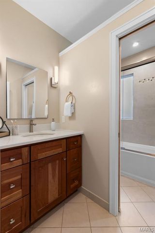 334 Marion Avenue, St Louis, MO 63119