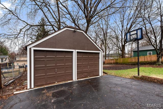 334 Marion Avenue, St Louis, MO 63119