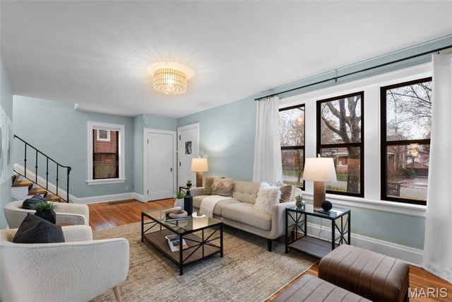 334 Marion Avenue, St Louis, MO 63119