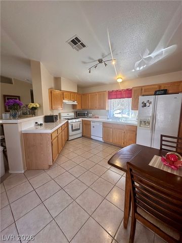 3320 Redwood Ridge Way, North Las Vegas, NV 89031