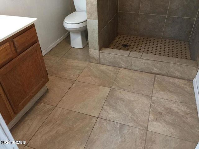 1711 S 28TH Drive, Phoenix, AZ 85009