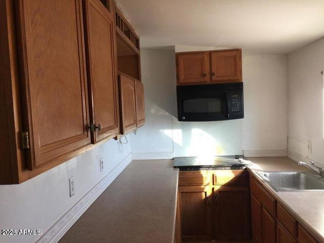 1711 S 28TH Drive, Phoenix, AZ 85009