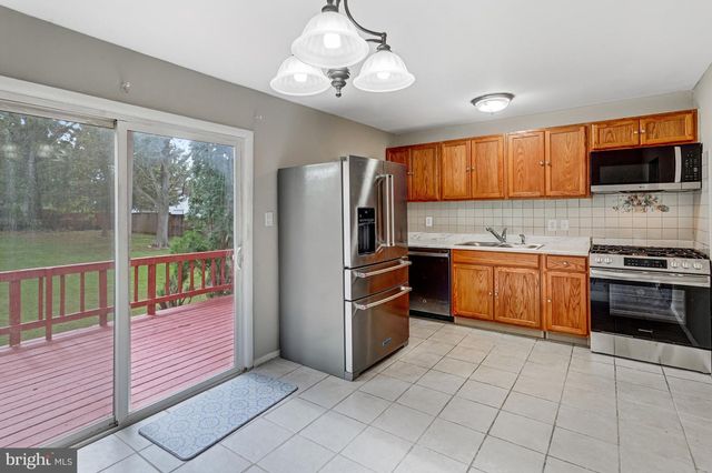 13107 KUMAR CT, Woodbridge, VA 22193