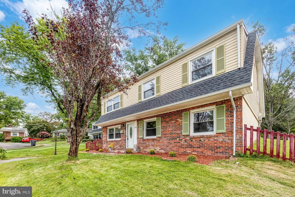 13107 KUMAR CT, Woodbridge, VA 22193