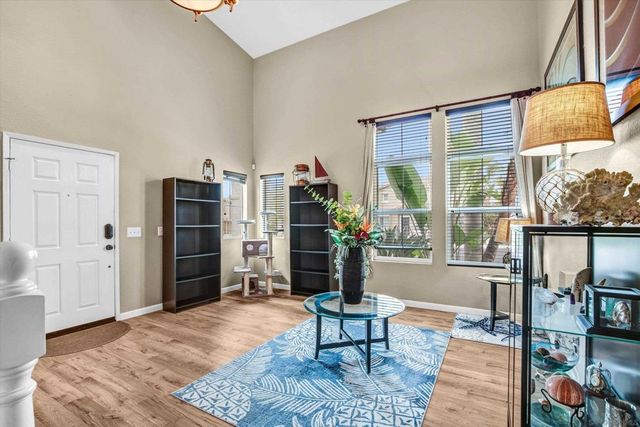 3985 Carino Way, Oceanside, CA 92057