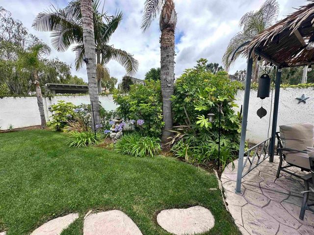 3985 Carino Way, Oceanside, CA 92057