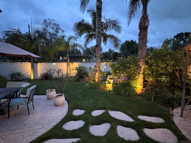 3985 Carino Way, Oceanside, CA 92057