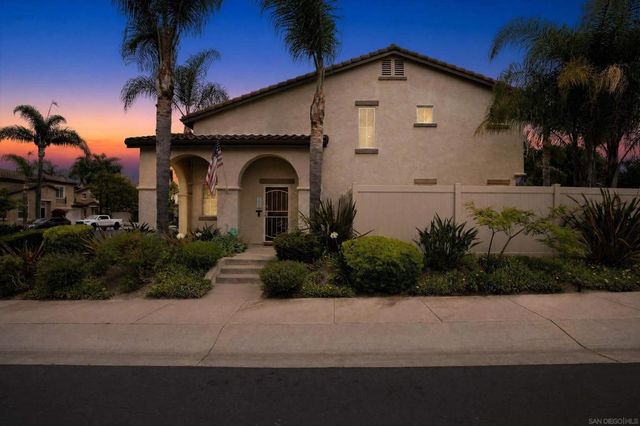 3985 Carino Way, Oceanside, CA 92057