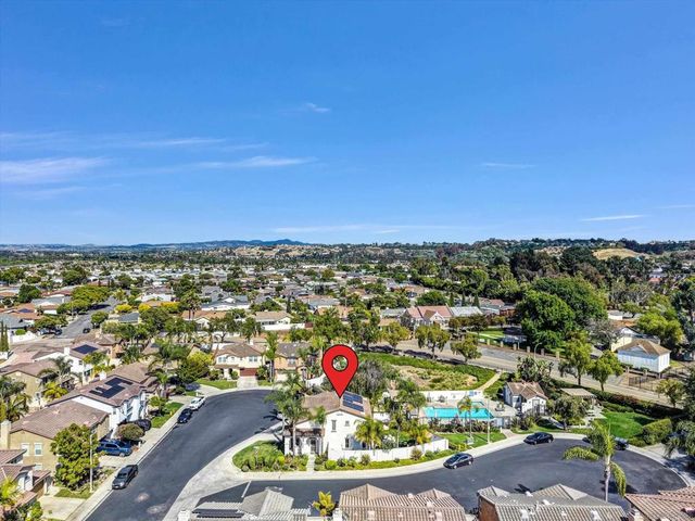 3985 Carino Way, Oceanside, CA 92057