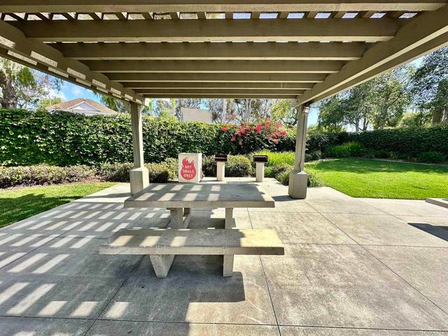 3985 Carino Way, Oceanside, CA 92057