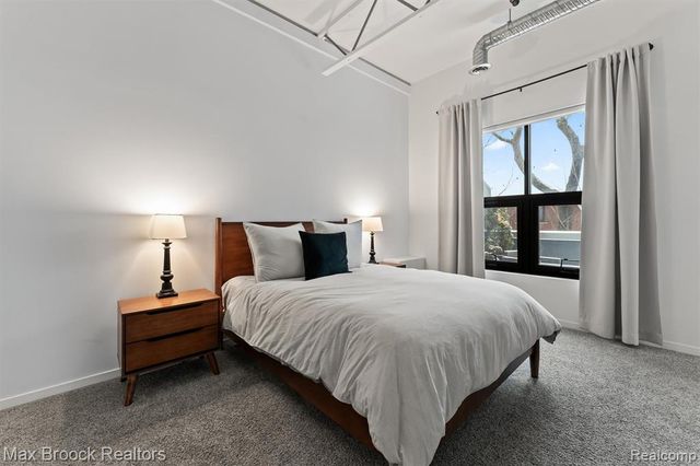 100 N Center Street 204, Royal Oak, MI 48067