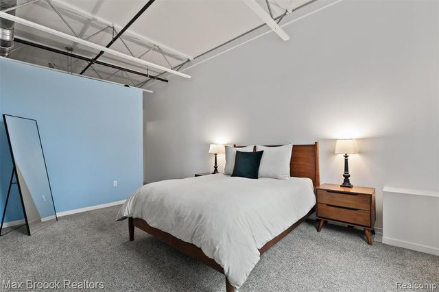 100 N Center Street 204, Royal Oak, MI 48067