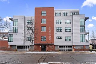 100 N Center Street 204, Royal Oak, MI 48067