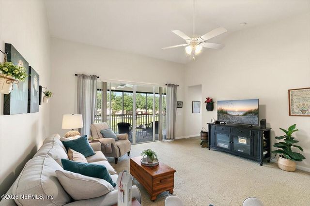 8686 LITTLE SWIFT Circle, Jacksonville, FL 32256