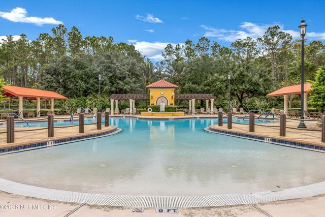8686 LITTLE SWIFT Circle, Jacksonville, FL 32256