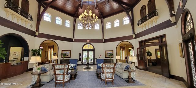 8686 LITTLE SWIFT Circle, Jacksonville, FL 32256