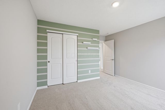 1262 Forest Edge Drive, Marysville, OH 43040