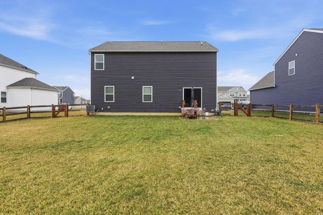 1262 Forest Edge Drive, Marysville, OH 43040