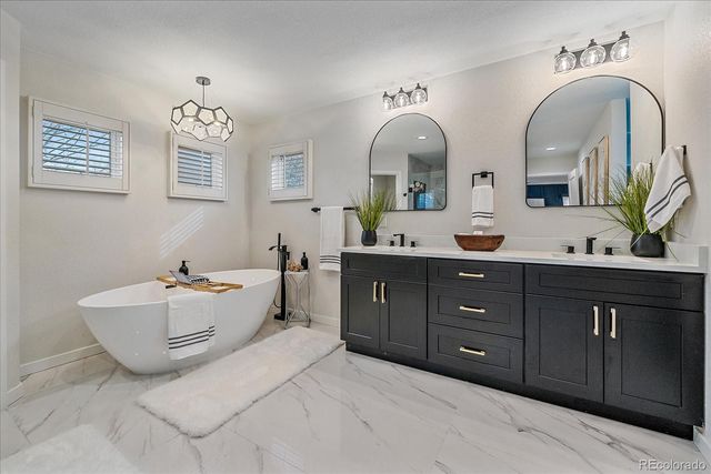 467 Harrison Street, Denver, CO 80206