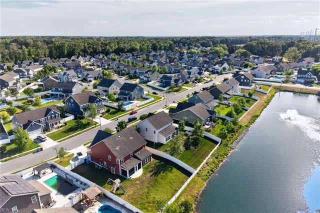 408 Mike TRL, Chesapeake, VA 23322