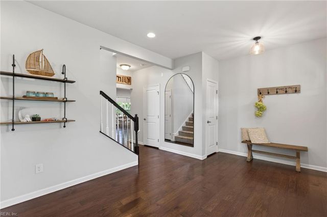 408 Mike TRL, Chesapeake, VA 23322