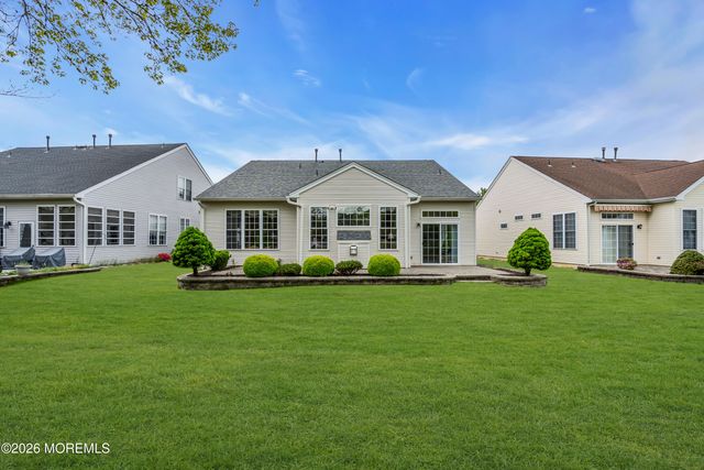 49 Shoal Road, Jackson, NJ 08527