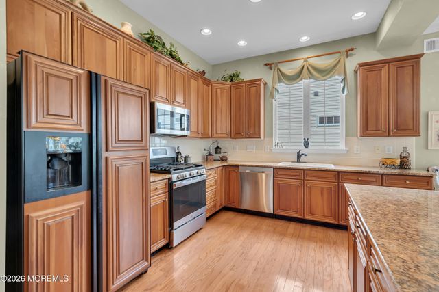 49 Shoal Road, Jackson, NJ 08527