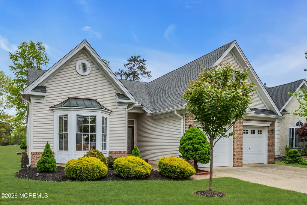 49 Shoal Road, Jackson, NJ 08527