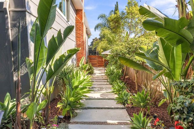 4287 Fair Ave, Oakland, CA 94619