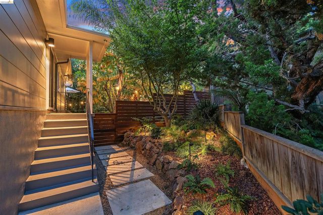4287 Fair Ave, Oakland, CA 94619